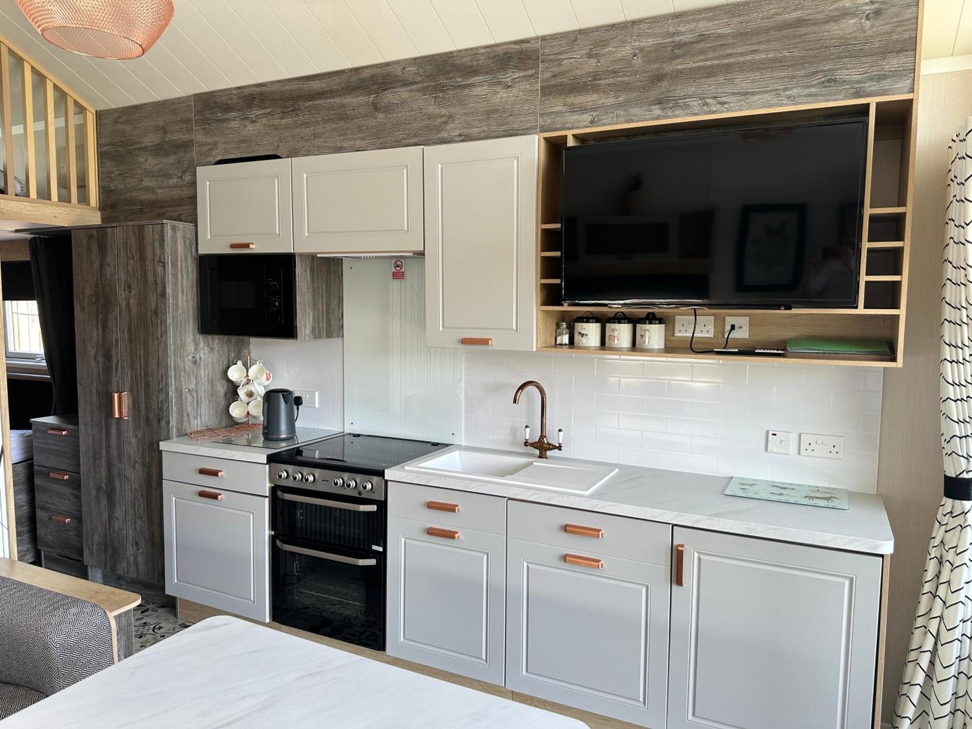 The Pods At Haulfryn Caravan Park Whitford Exterior foto