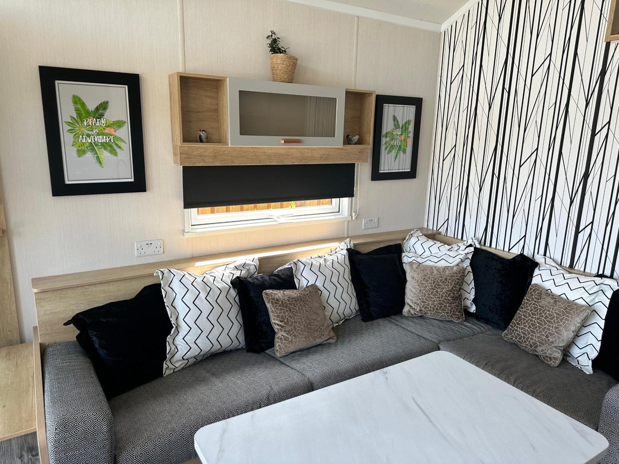 The Pods At Haulfryn Caravan Park Whitford Exterior foto